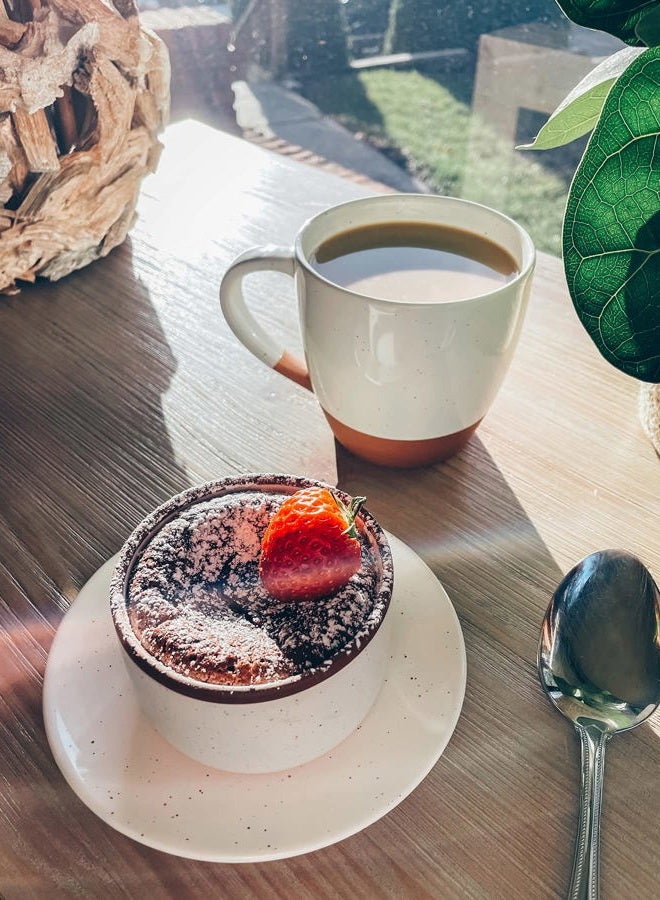 Mora CERAMICS HIT PAUSE Ramekins - 6oz, Set of 6 - Small Oven Safe Baking Dishes/Cups - For Personal Pudding, Creme Brulee, Souffle, Serving Dip, Custard, Ice Cream - Single Mini Bowls - Vanilla White - Image 5