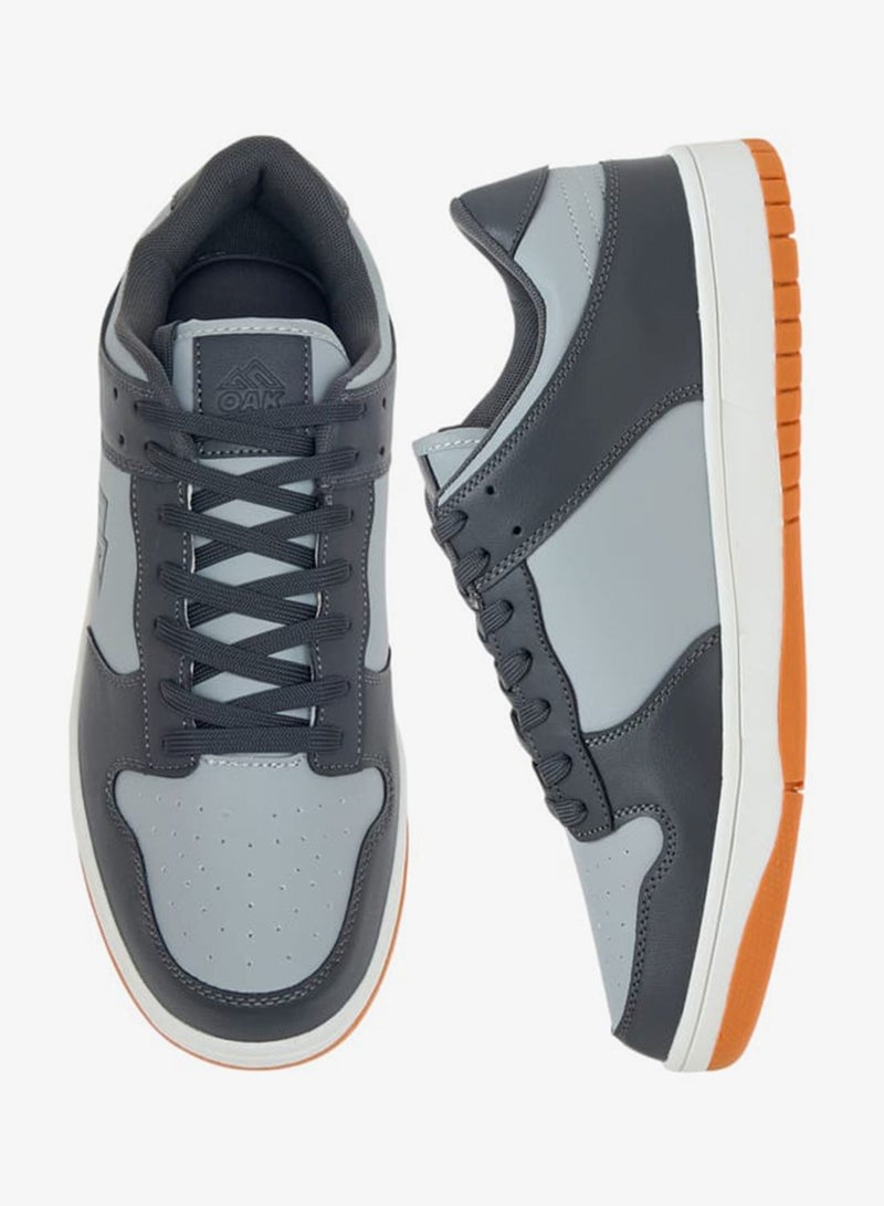 Oaklan by Shoexpress Men Logo Lace-Up Sneakers - Image 3