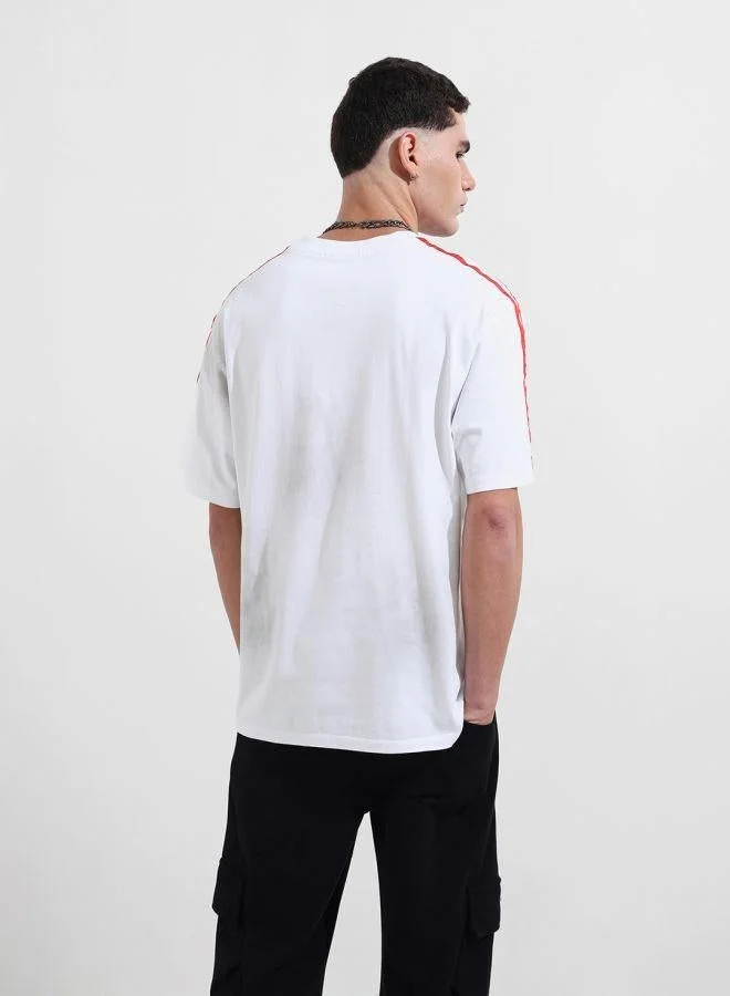 The Indian Garage Co Men Relaxed Fit Graphic Printed Crew Neck Half Sleeves T-Shirt