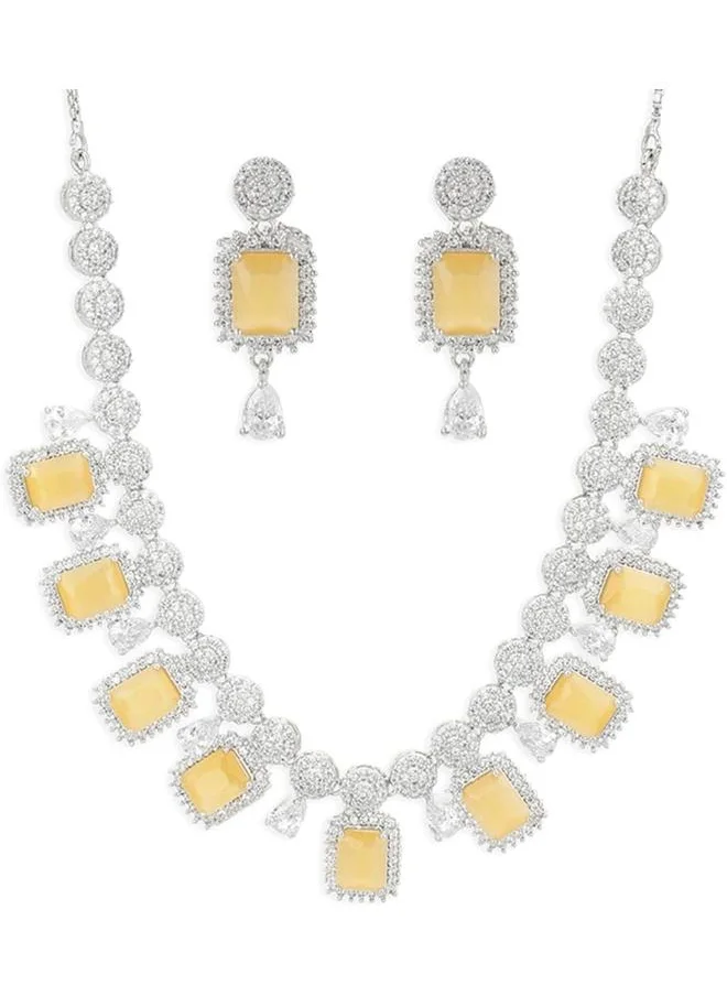 فويلا CZ Silver Plated Pearl Brass Necklace Set with Yellow Stone