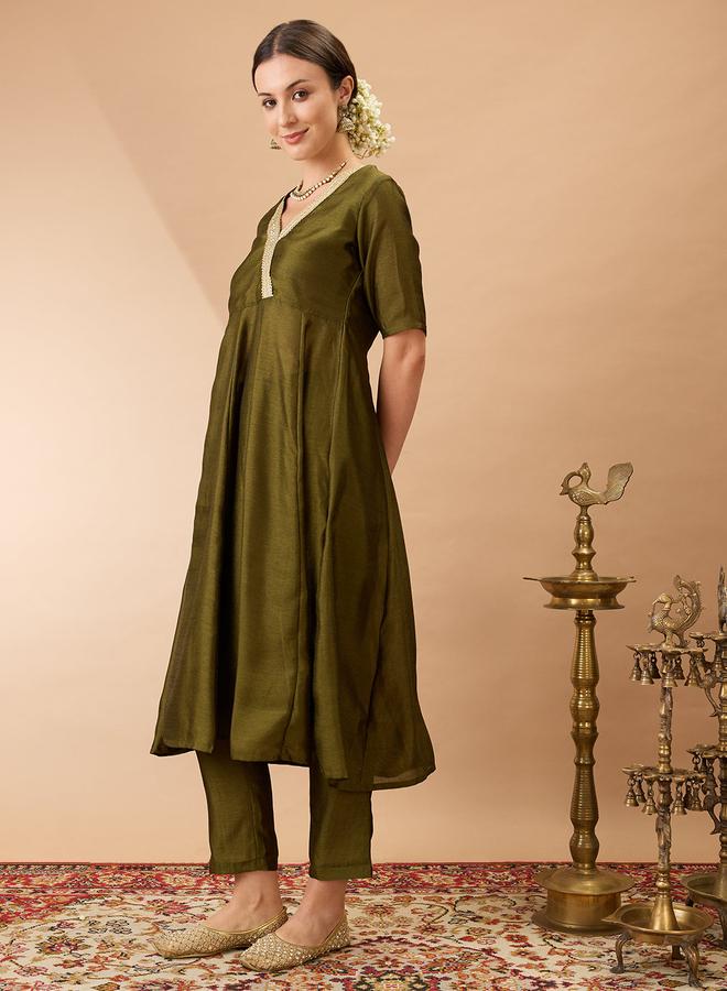 globus V Neck Lace Detail Anarkali Kurta and Straight Pant Festive Set - Image 2