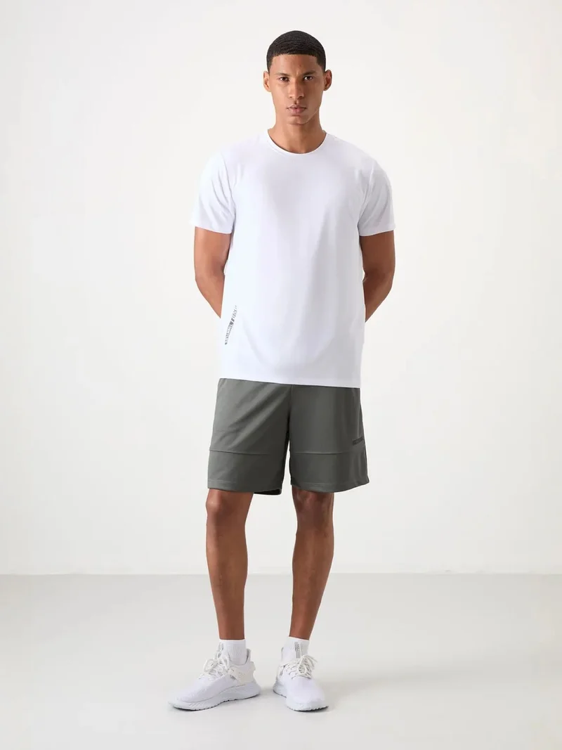 تومي لايف TOMMY Men's Regular Fit Crew Neck T-Shirt