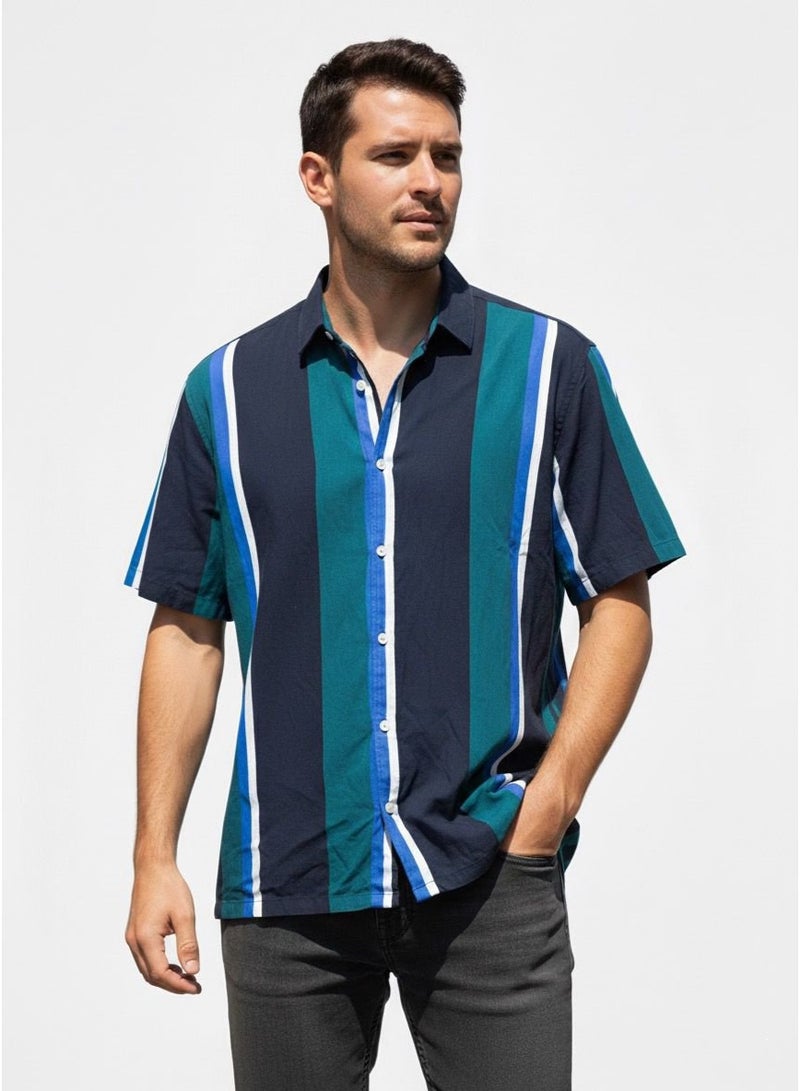 LOUD UNIVERSE قميص رجالي كاجوال مخطط بأكمام قصيرة - خفيف الوزن وقابل للتنفس - Image 1