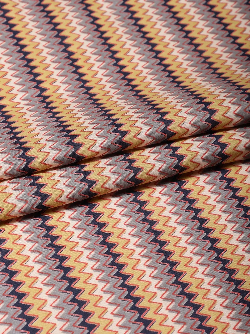 أيه كيه إس Multi-Color Zig-Zag Print Fabric One Meter