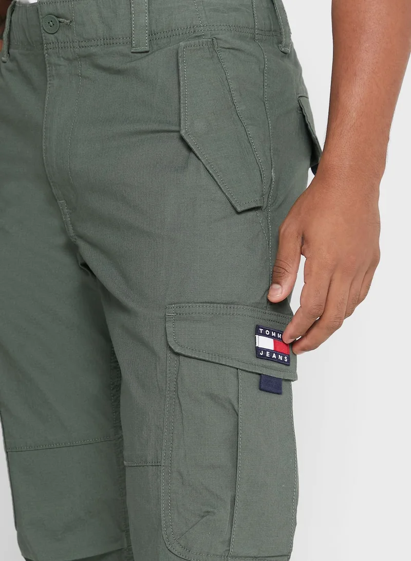 TOMMY JEANS Essential Relaxed Fit Cargo Pant