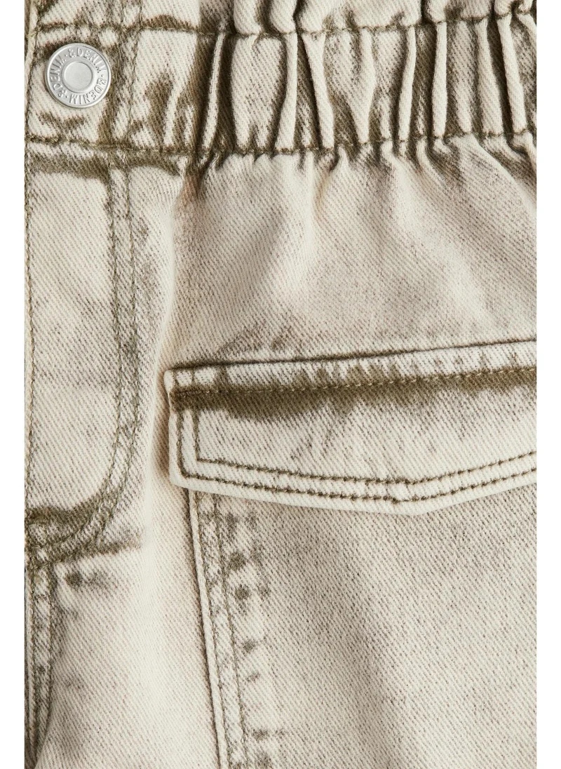 H&M Loose Fit Denim shorts