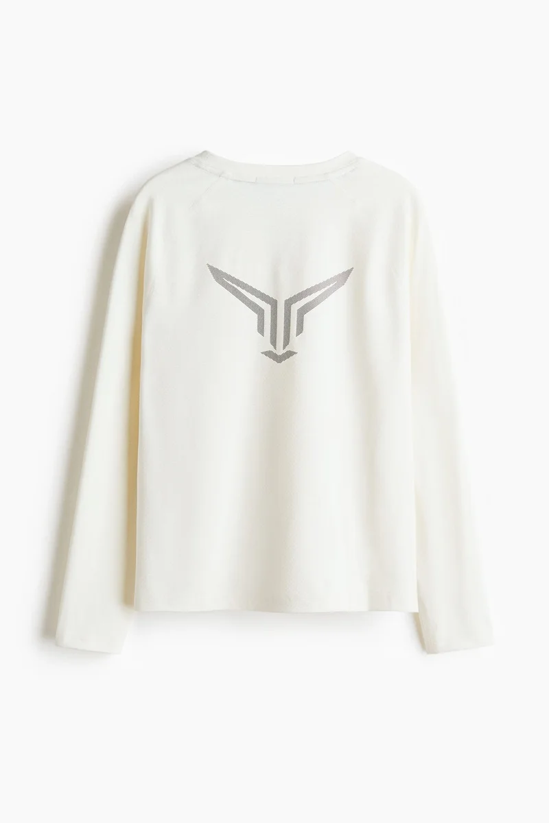 اتش اند ام بلوزة رياضية من نسيج دراي موف