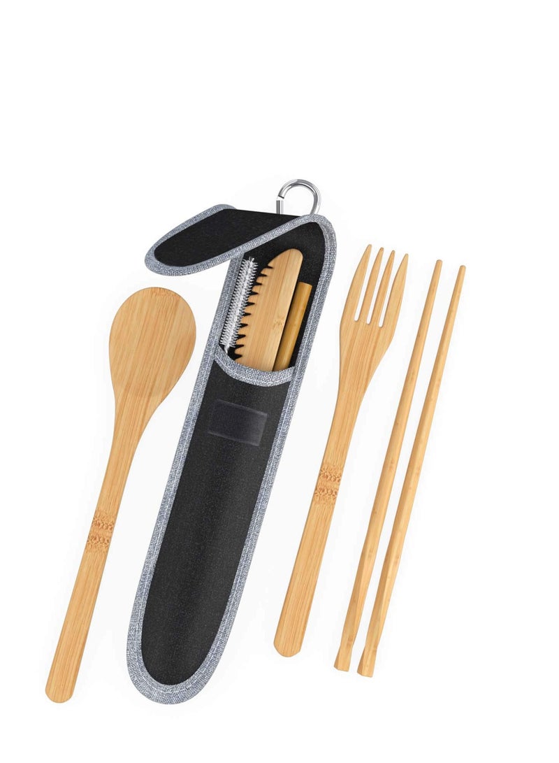 SYOSI طقم أدوات المائدة من الخيزران الطبيعي مكون من 8 قطع - مجموعة محمولة تشمل شفاطة خشبية قابلة لإعادة الاستخدام، ملعقة، عيدان تناول الطعام، شوكة، فرشاة تنظيف، حقيبة حمل للمكتب والسفر والتخييم - Image 1
