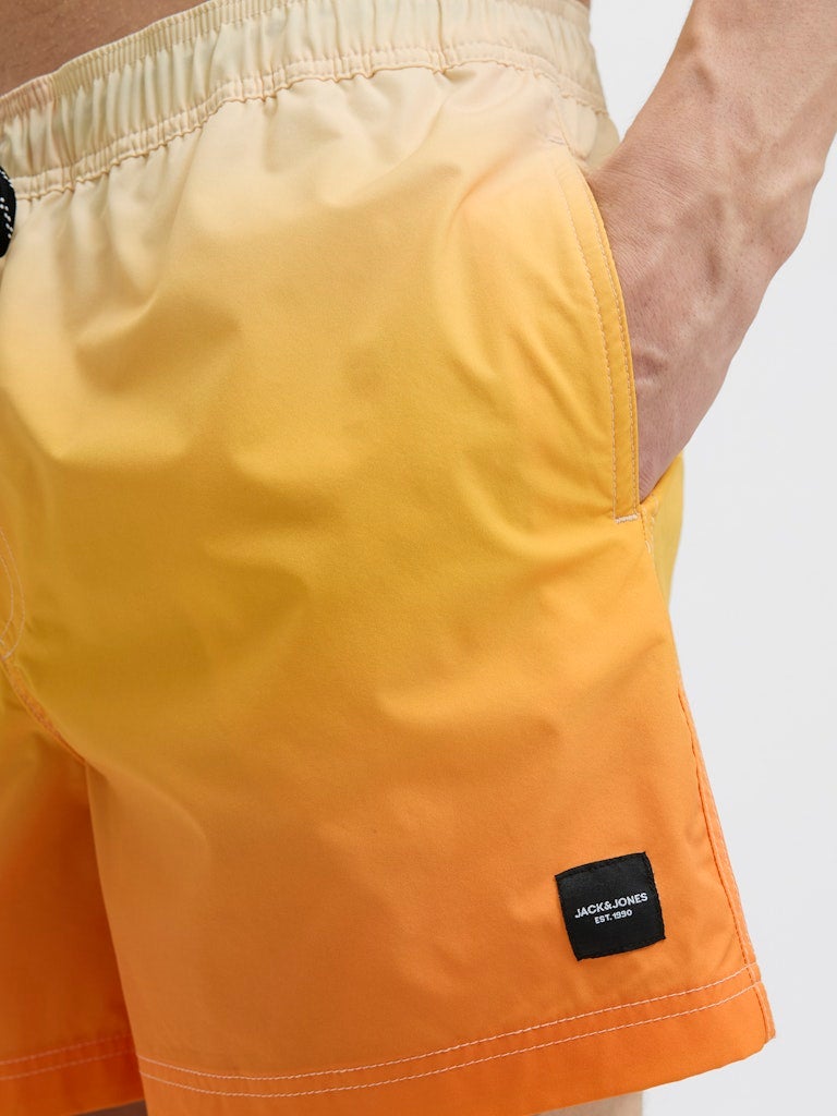 JACK & JONES JPSTMAUI JJSWIM DIP DYE AKM - Image 1