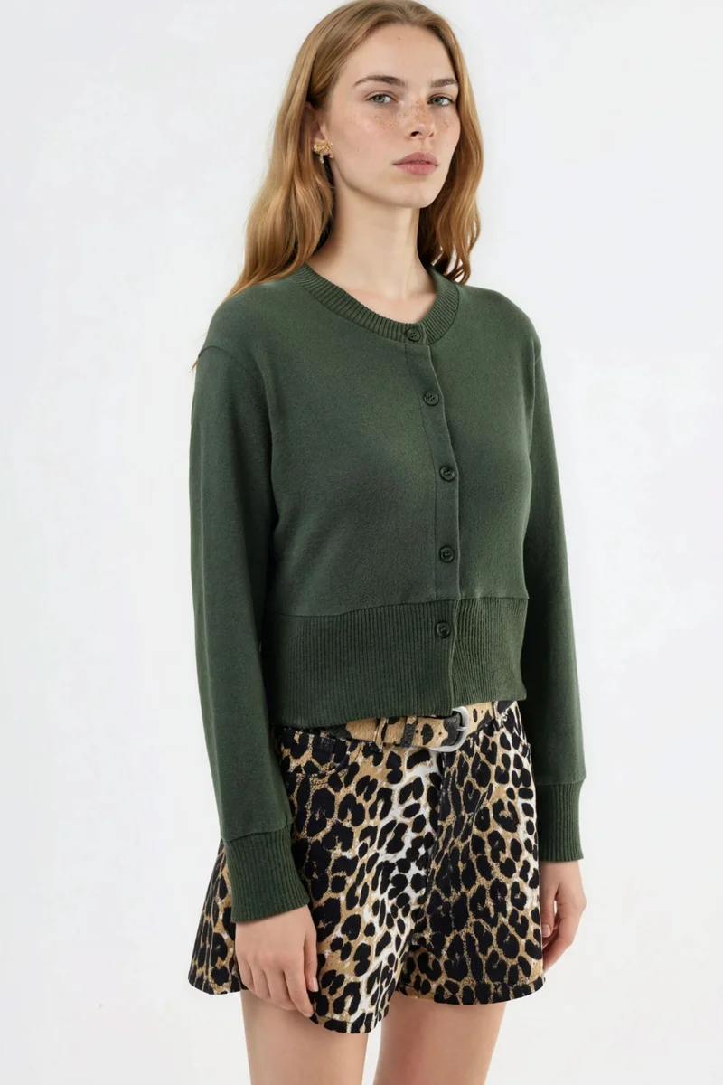 Busem BUSEM Casual Crew Neck Buttoned Crop Jacket
