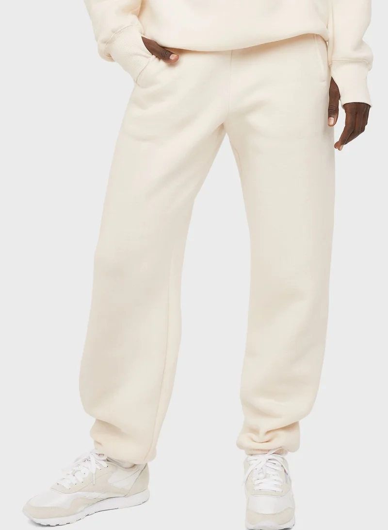 آري من امريكان ايجل High Waist Cuffed Sweatpants