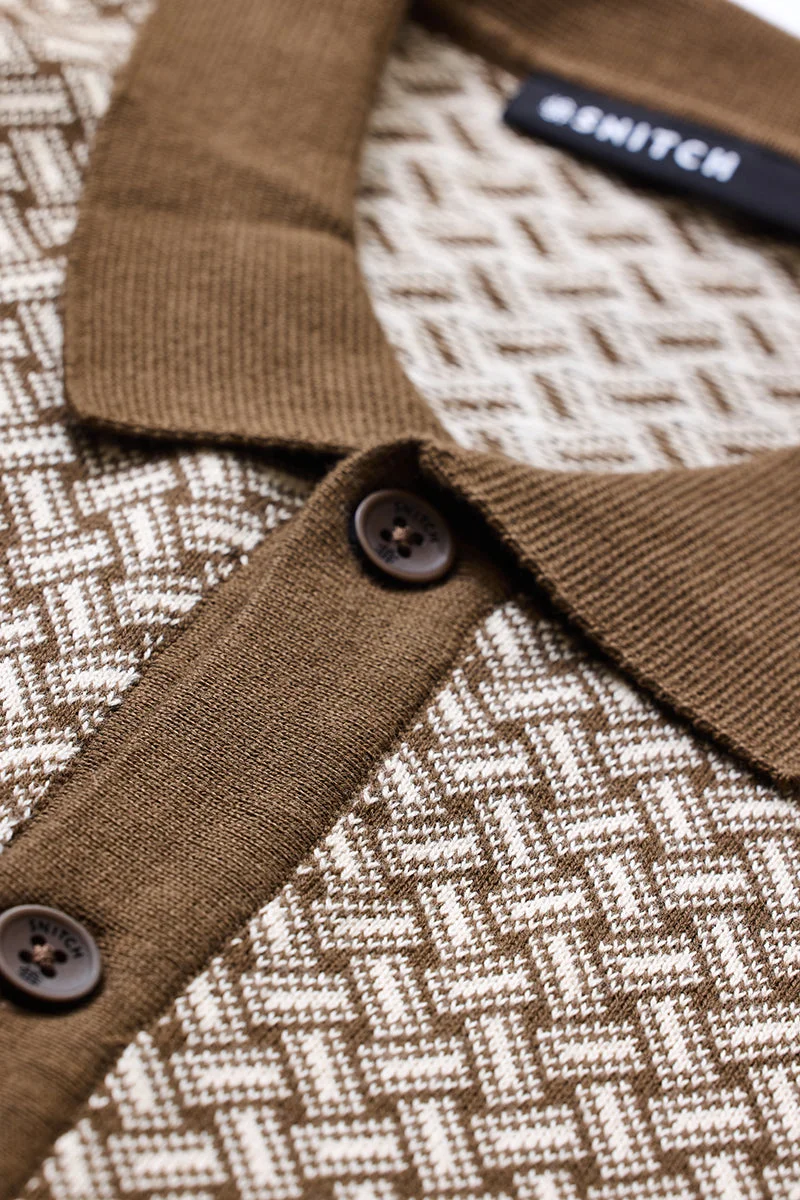 سنيتش Beige Geometric Half Sleeve Slim Fit Shirt