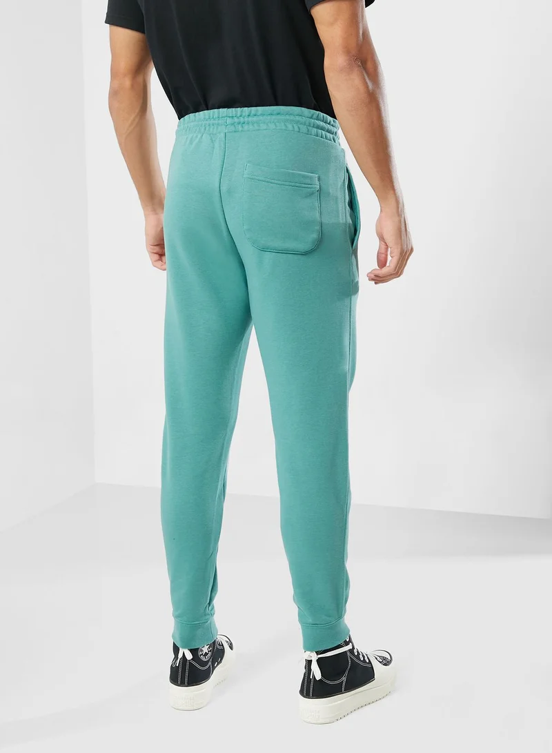 CONVERSE Classic Fit Wearers Embellished Fleece Sweatpants