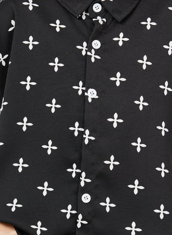 ستايلي Drop Shoulder All Over Print Shirt & Short Set