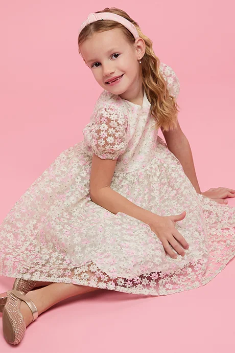 R&b Embroidered Dress with Crew Neck and Puff Sleeves