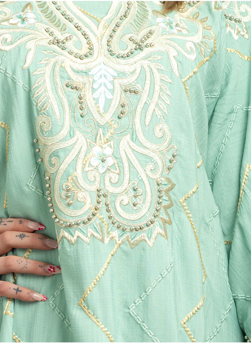 اكسا جلابية عصرية مطرزة CJ1079 اخضر