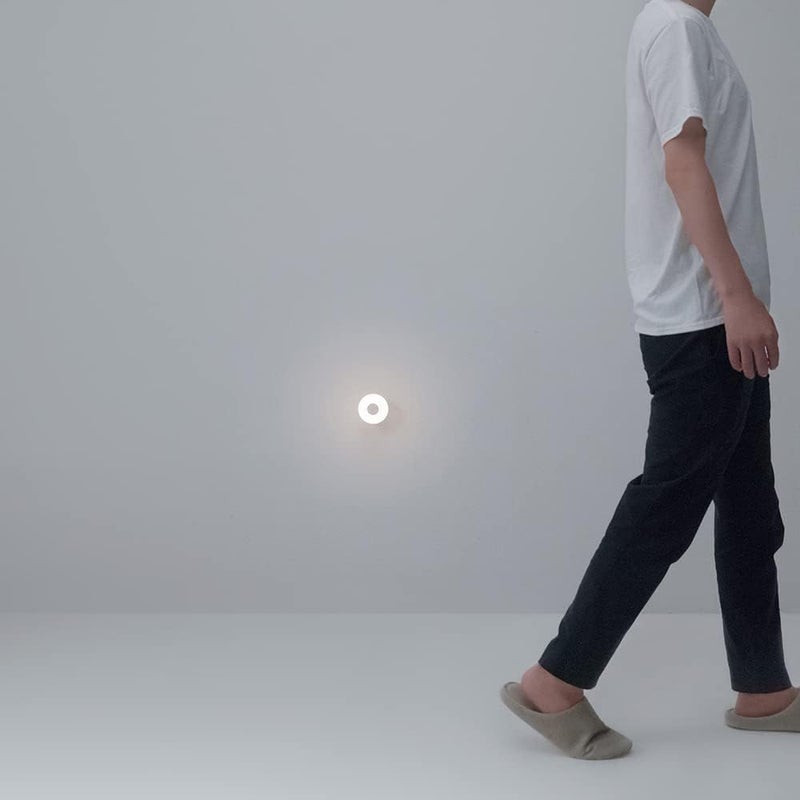Xiaomi ضوء الليل الذكي من شاومي MI مع مستشعر الحركة 2 بلوتوث 2800K ضوء أصفر دافئ بدون وميض مرئي بدون ضوء أزرق ضار 3 بطاريات AA تدوم لأكثر من عام - Image 2