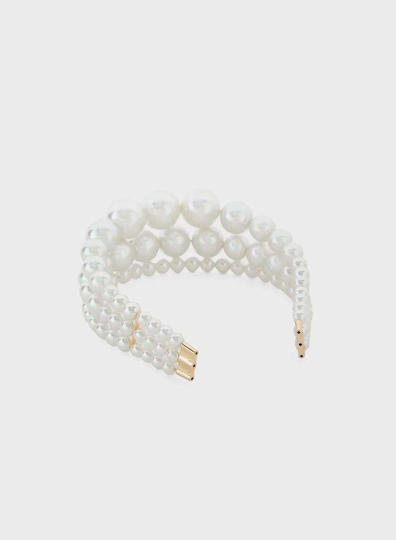 RIVER ISLAND Triple Row Mega Pearl Alice