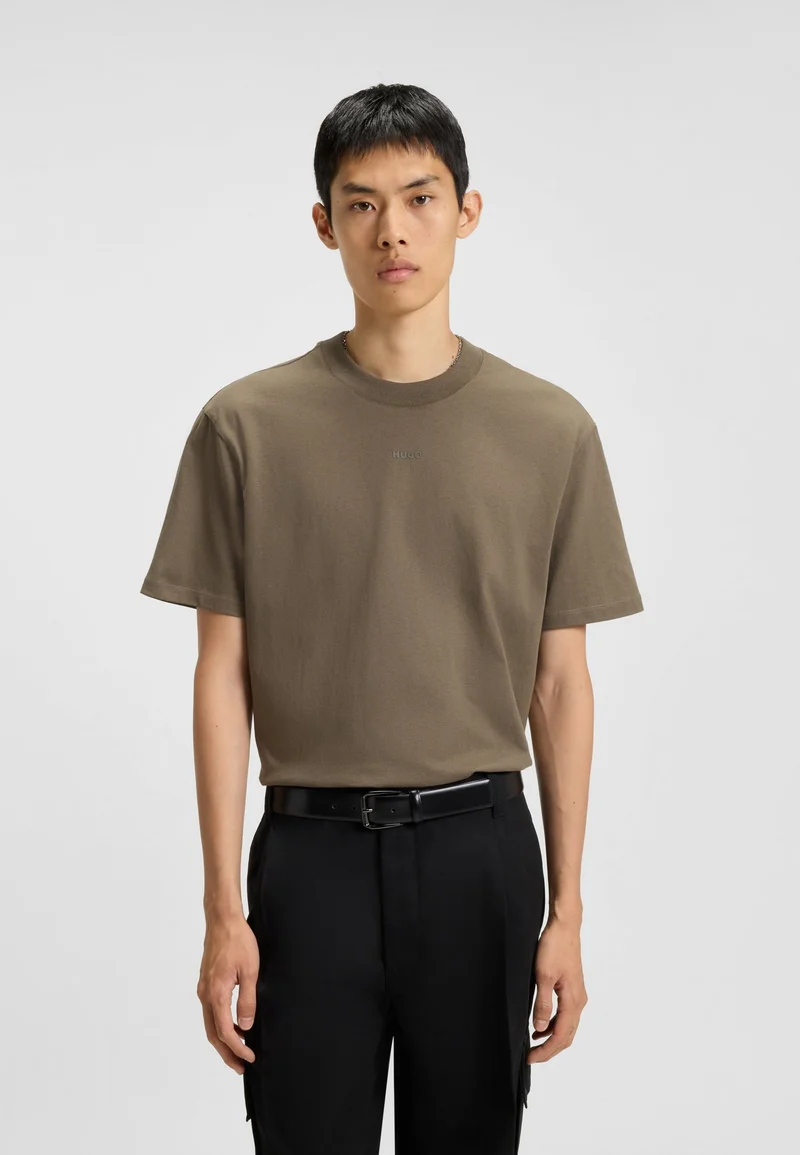 HUGO Relaxed-fit T-shirt in cotton with logo print