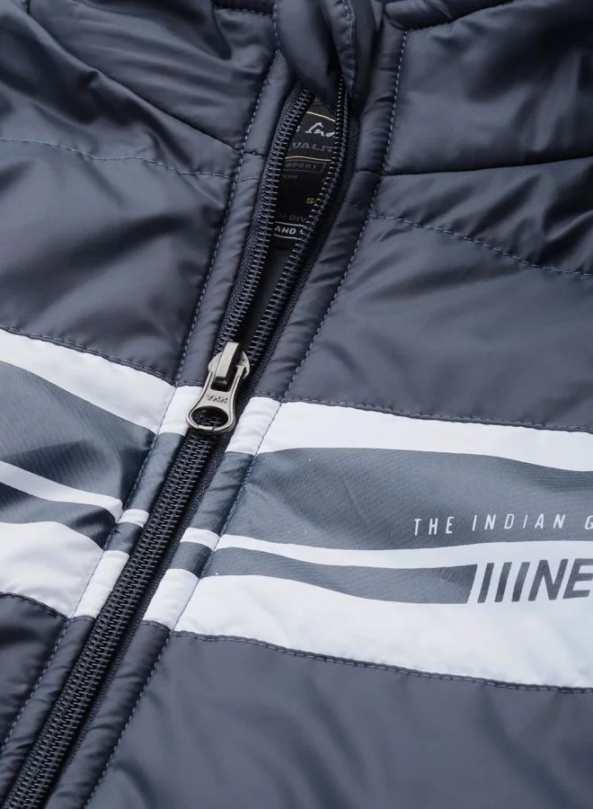 شركة المرآب الهندية Men Slim Fit Colourblocked Puffer Jackets