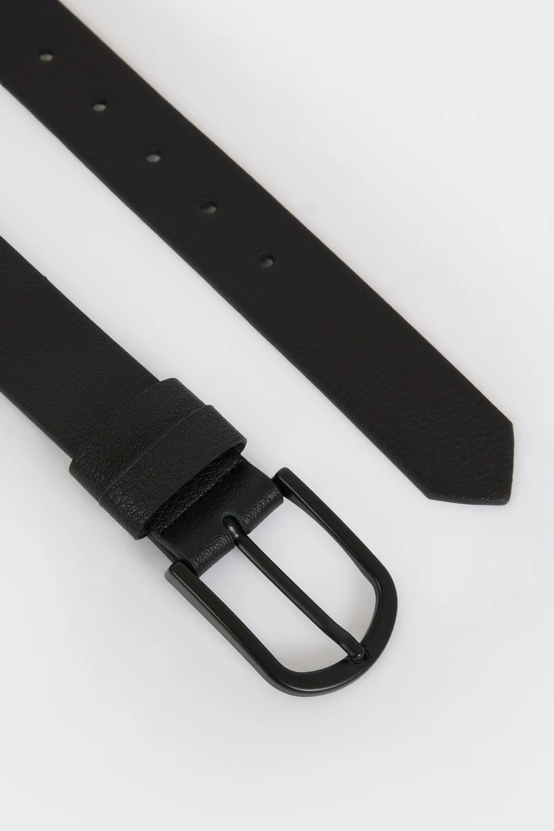 ديفاكتو Man Oval Buckle Faux Leather Denim Belt