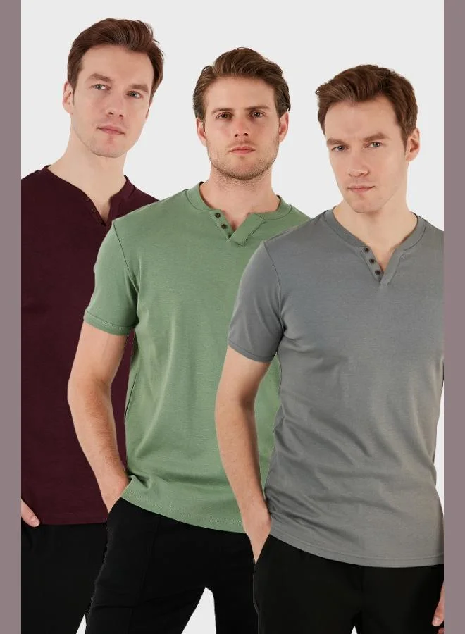 بوراتي تيشيرت رجالي قطن بياقة  بقصة ضيقة وتفاصيل أزرار من بوراتي  قطع