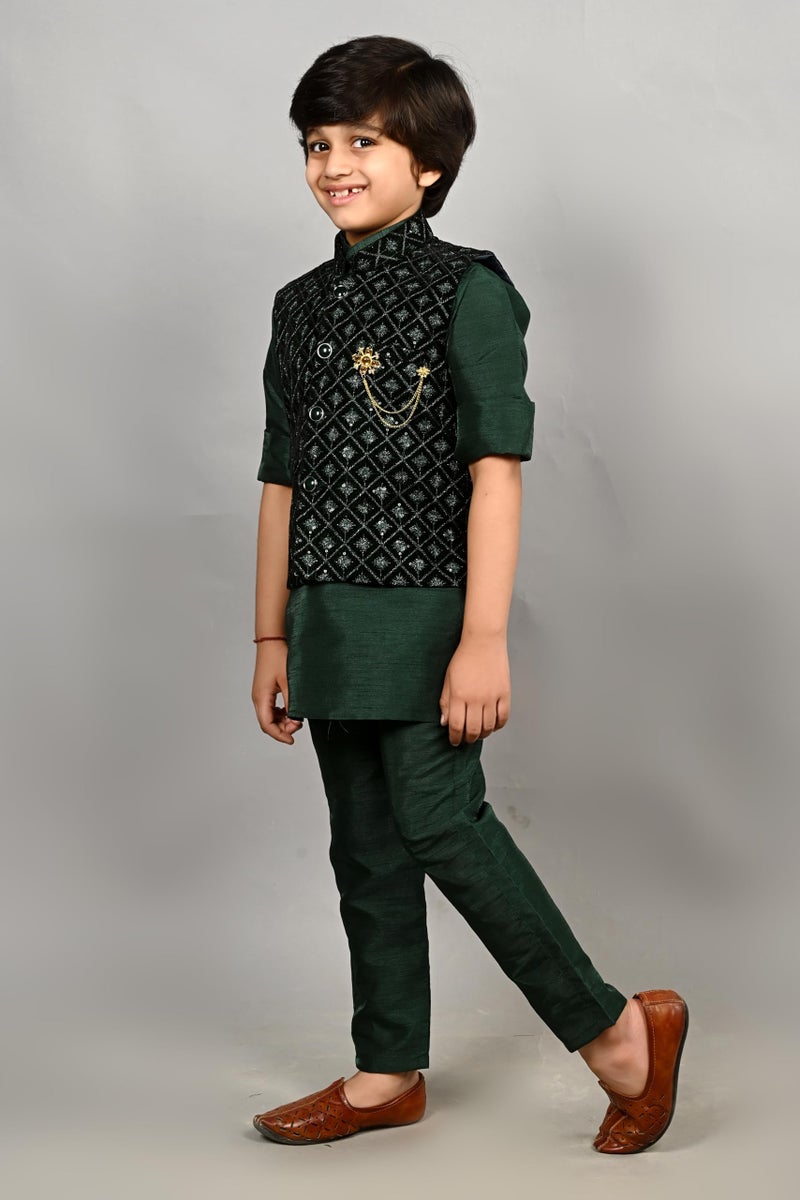 AHHAAAA Kids Indian Ethnic Silk Blend Waistcoat Cotton Kurta Pyjama Set Traditional Bollywood Style Wedding Ethnic for Boys Green - Image 3