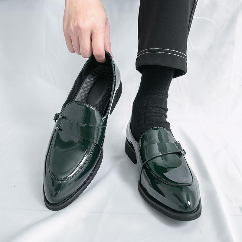 Men'S Large Size Glossy Patent Leather Loafers Slip-On Pointed Leather Shoes Men'S Gold White Leather Shoes 38-46 - Image 1