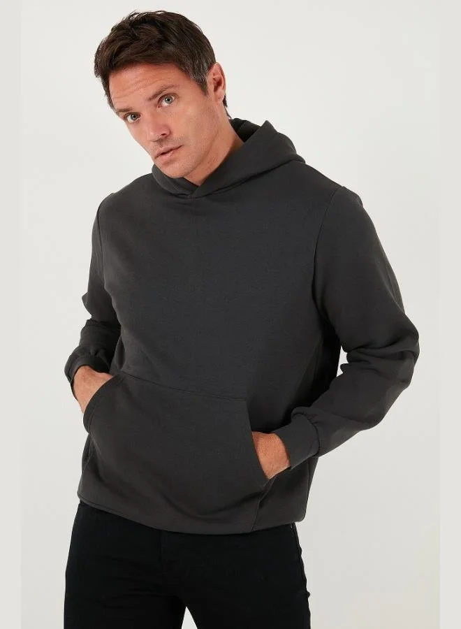 Buratti Regular Fit Hooded Sweatshirt with Kangaroo Pocket, Soft Fleece Lining, Men's Sweatshirt 5905281