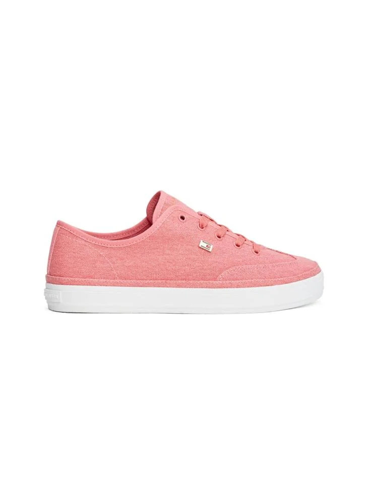 تومي هيلفيغر Washed Canvas Low Top Sneakers