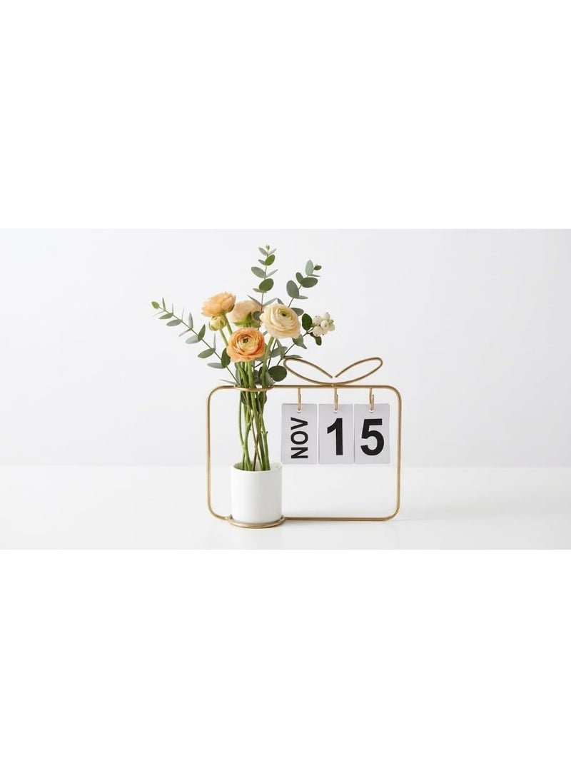 Elegant Office Decor with Vase - Simple Antique Design for Home & Business - Image 1