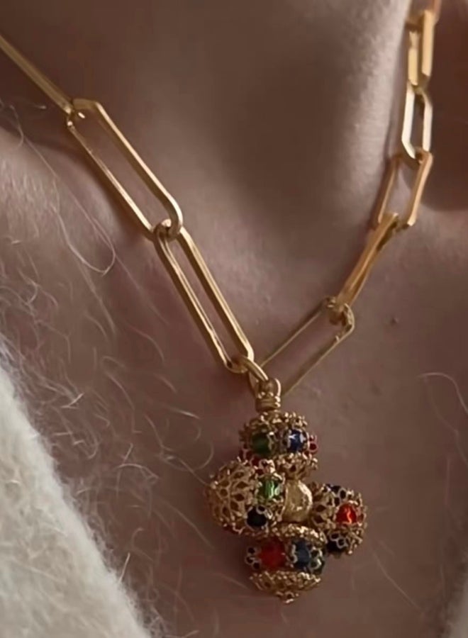 قلادة سلسلة الحظ الملونة العتيقة على شكل عجلة غزل - Image 3