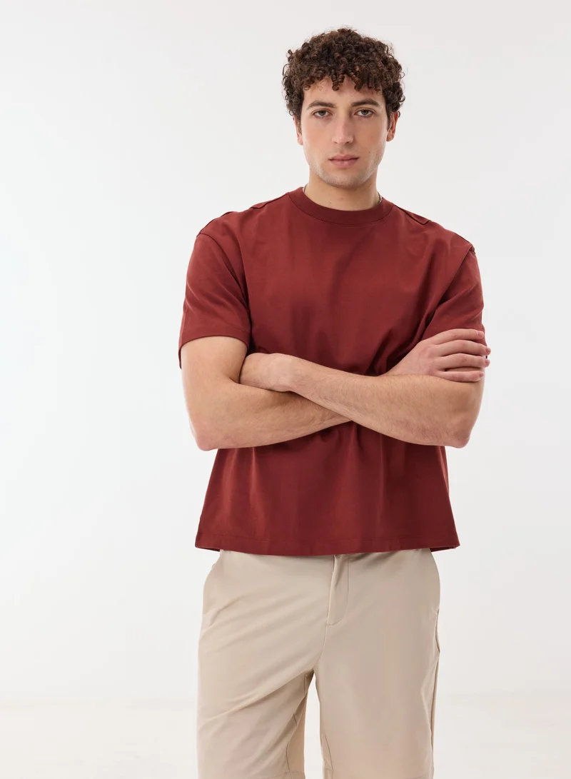 أشيتا فرنانديز Draven Men’s Red Cotton Blend T-Shirt – Relaxed Fit, Round Neck, Lightweight Casual Wear