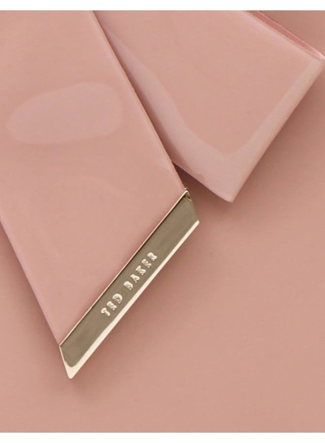 Ted Baker حقيبة أيقونية صغيرة بتفاصيل قوس - Image 2