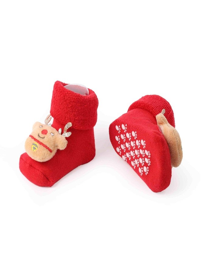 Kicks & Crawl Festive Christmas Collection | Unisex Kids Socks for baby boy & girls | Red & Trendy Design Socks | Suitable for Daily Use | Soft On Skin - Pack of 2 (6-12 M) - Image 4