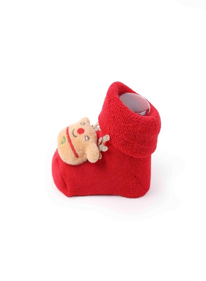 Kicks & Crawl Festive Christmas Collection | Unisex Kids Socks for baby boy & girls | Red & Trendy Design Socks | Suitable for Daily Use | Soft On Skin - Pack of 2 (6-12 M) - Image 5