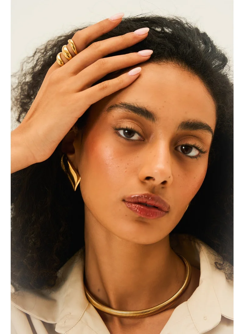 noya Claire Sculpt Earrings