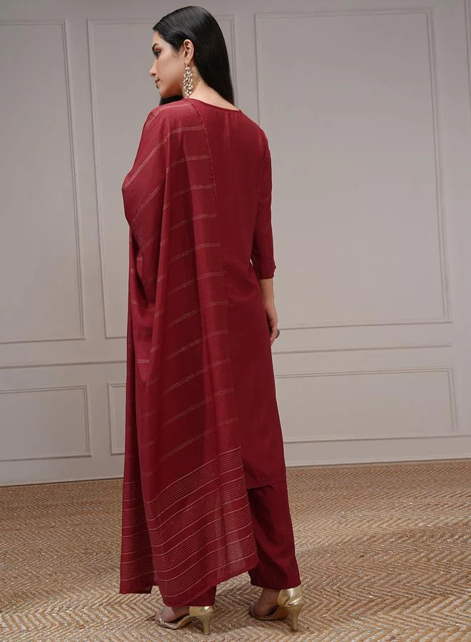 فيشود طقم كورتا نسائي أحمر مطبوع من فيسكوز ستايلي