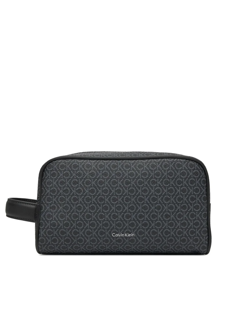 CALVIN KLEIN Logo Zip through Toiletry Bag