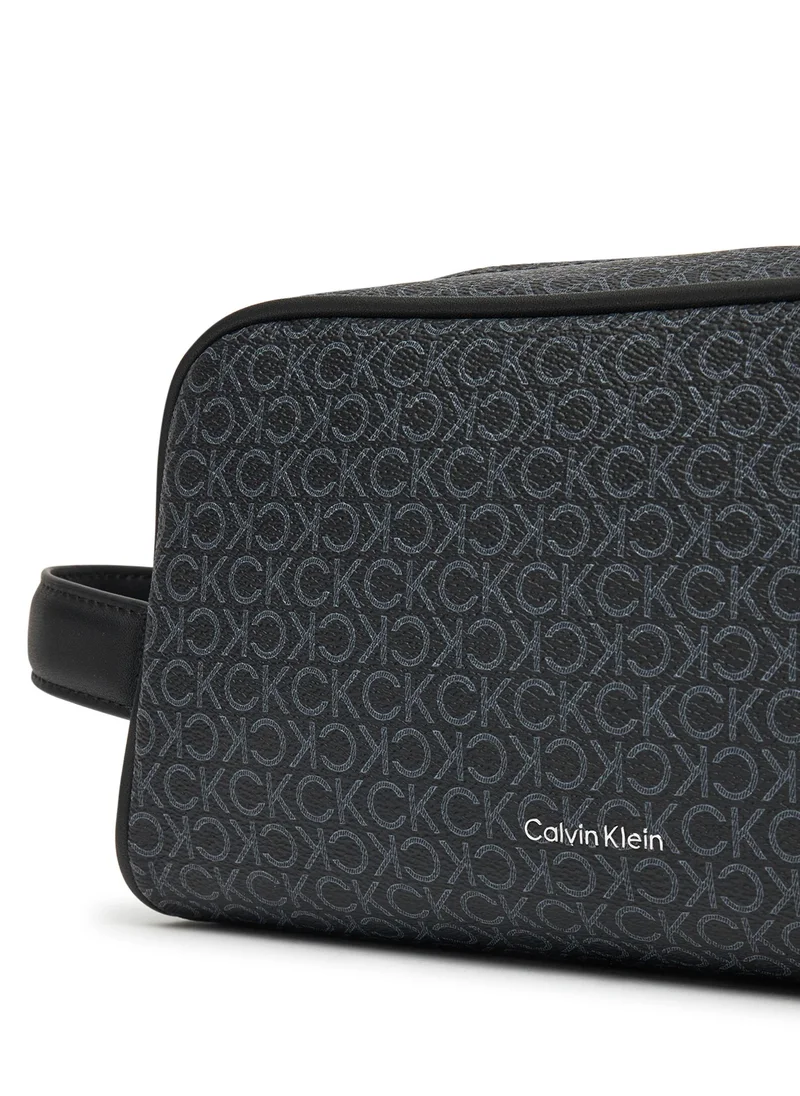 CALVIN KLEIN Logo Zip through Toiletry Bag