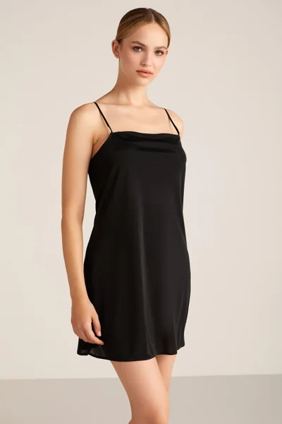 KOM Petty Petticoat Black