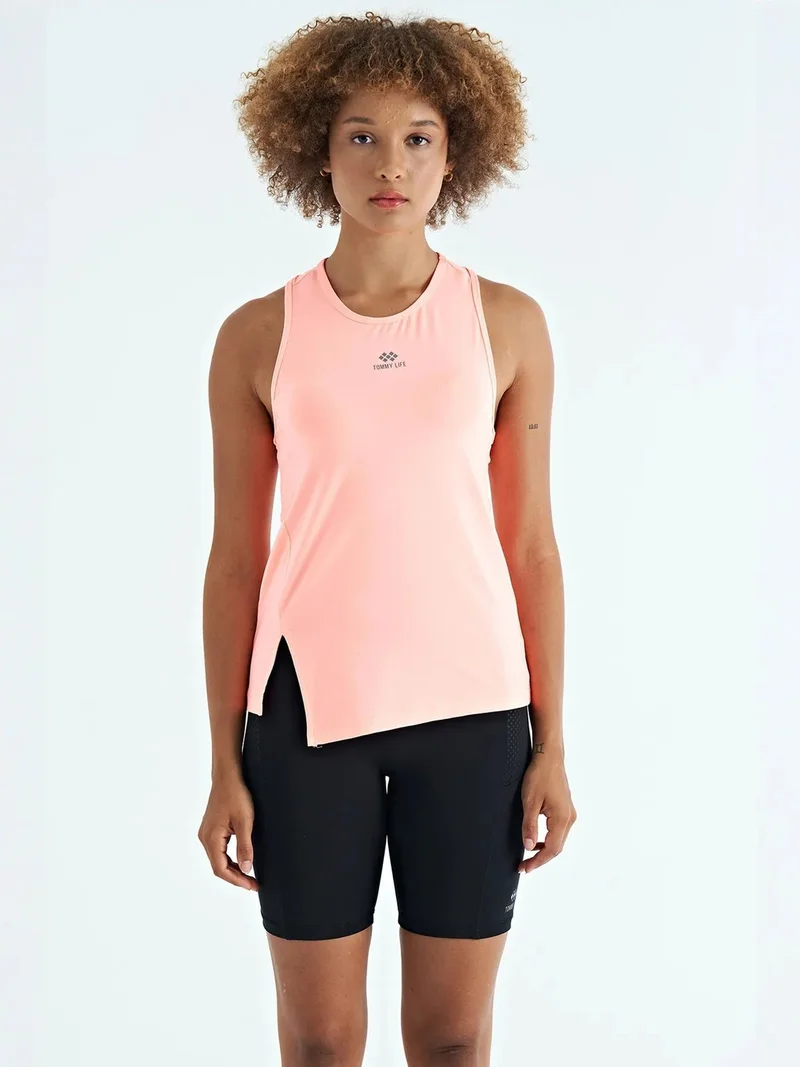 تومي لايف TOMMY Sleeveless Crew Neck Active Top