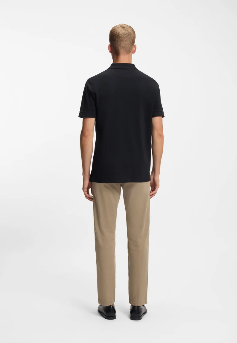 بوس تيشيرت بولو قطن بيكيه بطبعة شعار