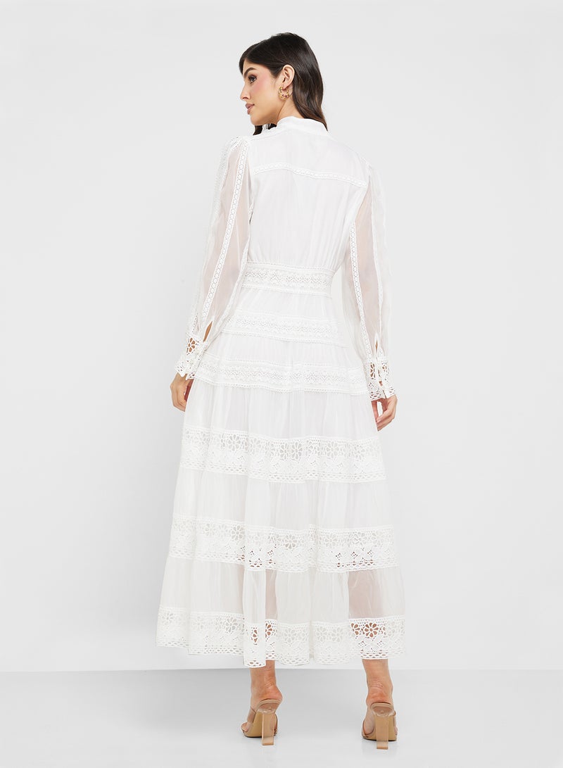 خزانة فستان مزين بالدانتيل - Image 2