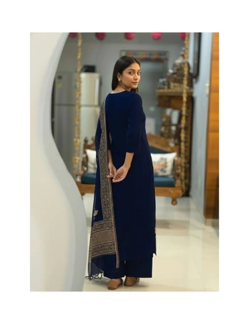 Gosriki GoSriKi Women's Rayon Viscose Straight Printed Kurta with Pant and Dupatta