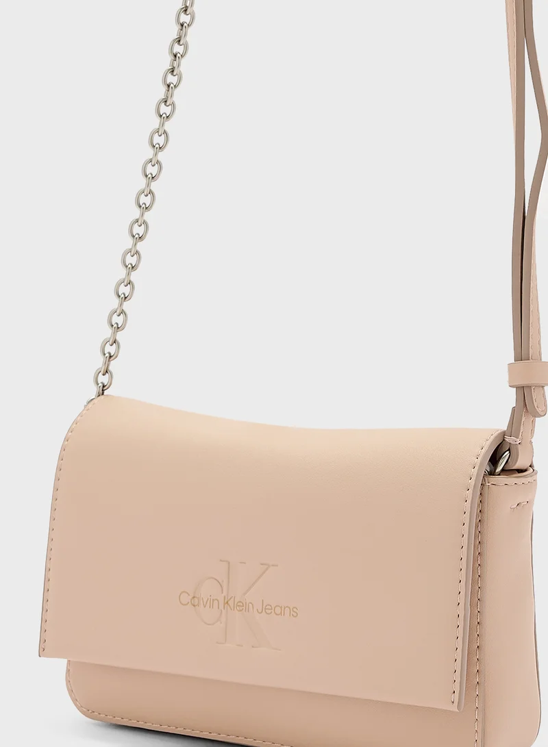 Calvin Klein Jeans Sculpted Ew Flap Phone Crossbody