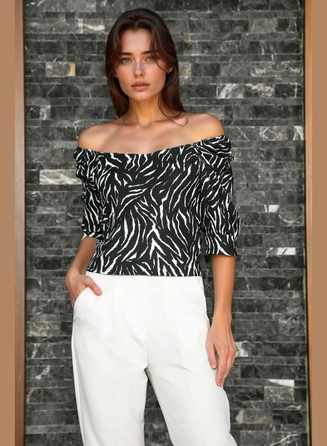 Lela Lela Three Quarter Sleeve Wide Collar Blouse Women's BLOUSE 5869001