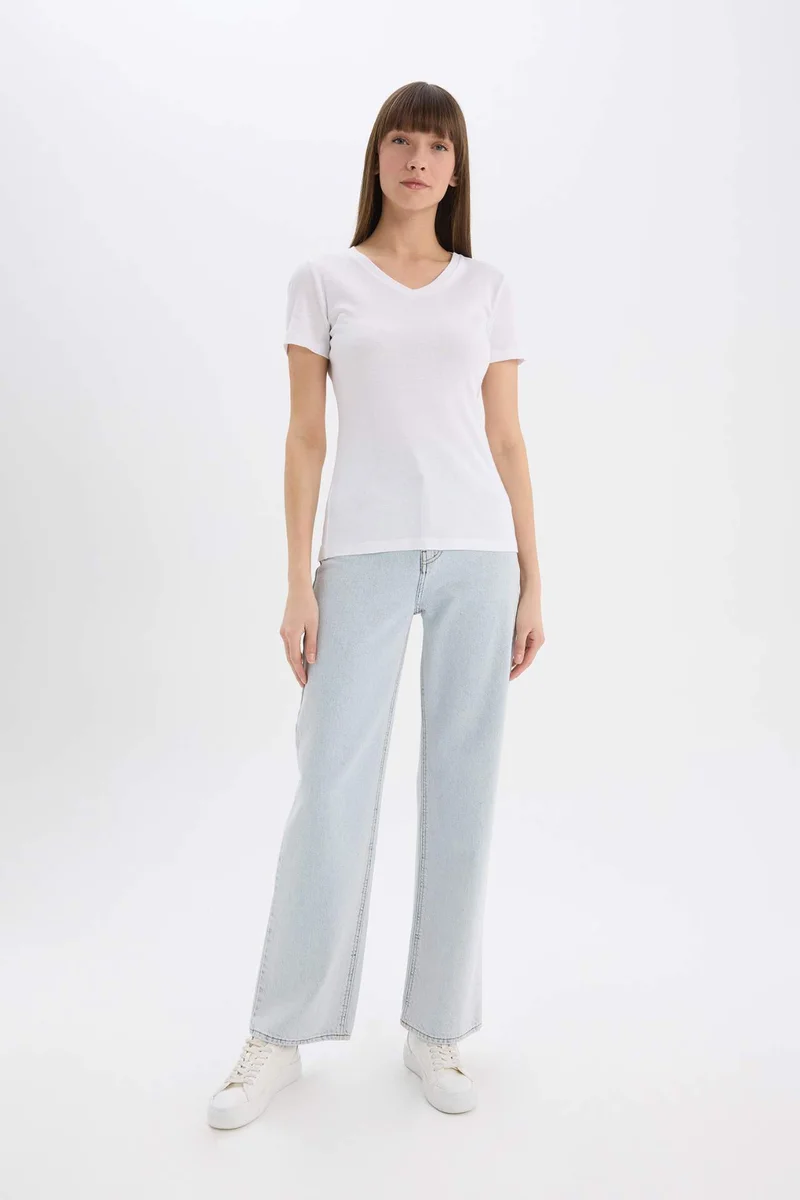ديفاكتو Slim Fit V-Neck Basic Ribana Short Sleeve T-Shirt