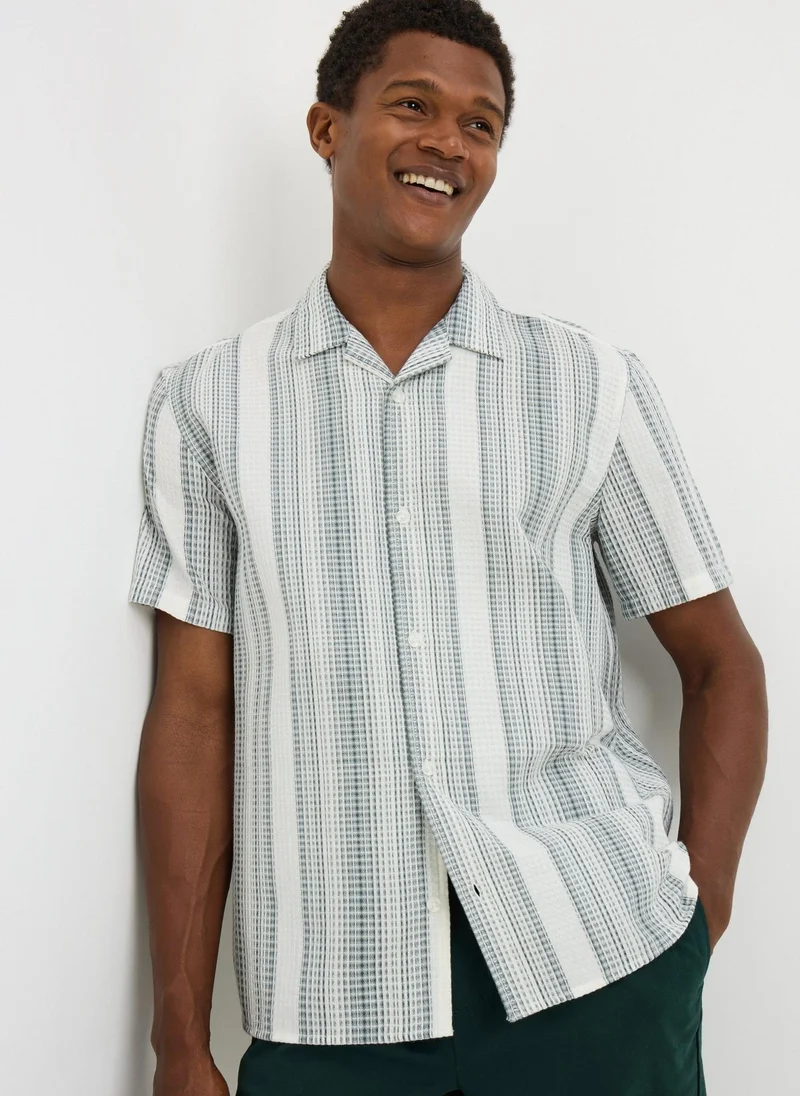 Matalan Green Honeycomb Texture Shirt