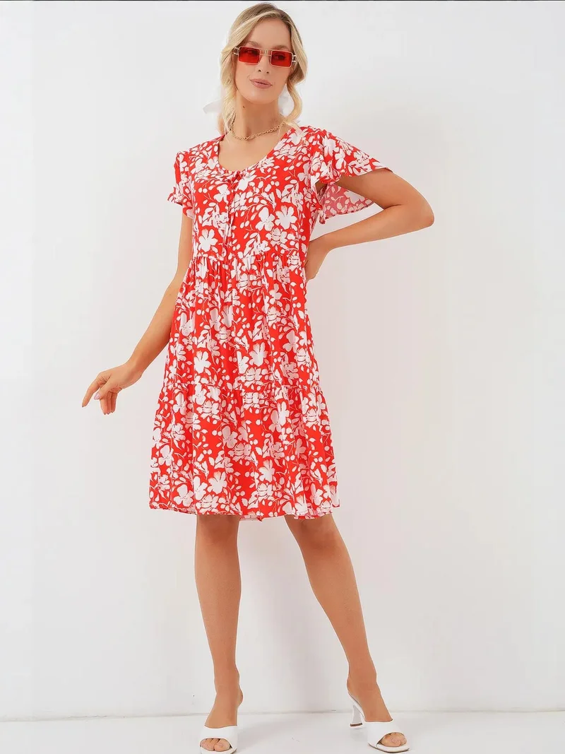 بيغ دارت فستان قصير بياقة على شكل حرف  مزين بكشكشة وربطة عنق